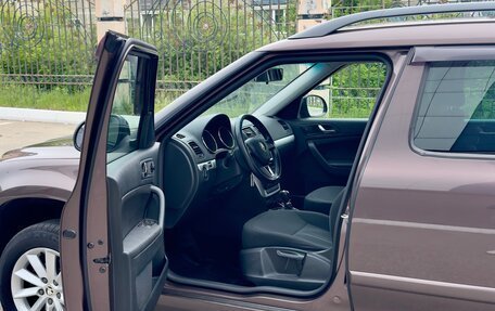 Skoda Yeti I рестайлинг, 2015 год, 1 080 000 рублей, 10 фотография