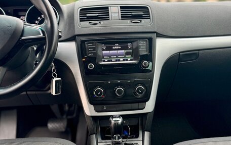 Skoda Yeti I рестайлинг, 2015 год, 1 080 000 рублей, 18 фотография