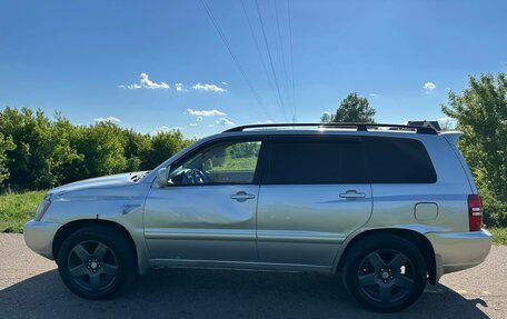 Toyota Highlander III, 2002 год, 750 000 рублей, 8 фотография
