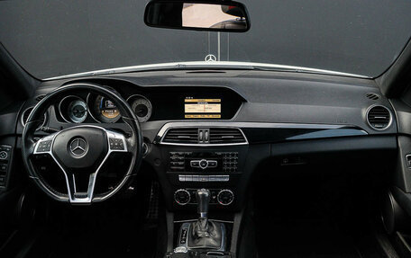 Mercedes-Benz C-Класс, 2011 год, 1 400 000 рублей, 10 фотография