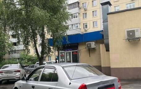 Hyundai Accent II, 2004 год, 195 000 рублей, 3 фотография