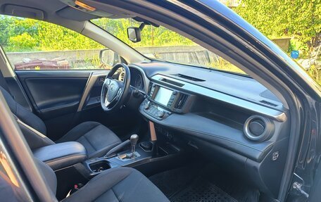 Toyota RAV4, 2017 год, 2 500 000 рублей, 7 фотография