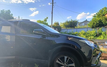 Toyota RAV4, 2017 год, 2 500 000 рублей, 3 фотография