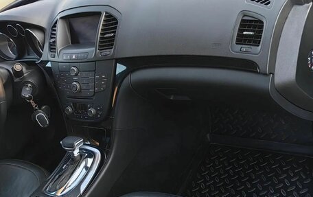 Opel Insignia II рестайлинг, 2011 год, 1 200 000 рублей, 10 фотография