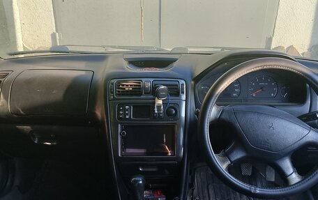 Mitsubishi Galant V, 1983 год, 300 000 рублей, 12 фотография