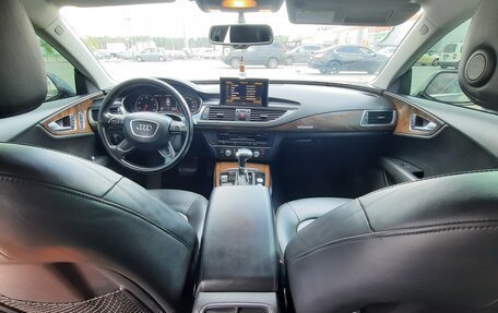 Audi A7, 2010 год, 1 080 000 рублей, 18 фотография