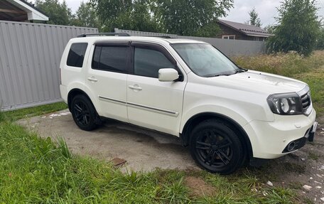 Honda Pilot III рестайлинг, 2012 год, 2 000 000 рублей, 4 фотография
