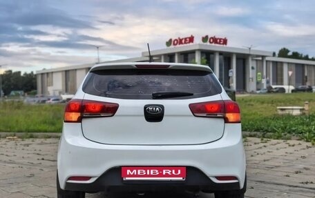 KIA Rio III рестайлинг, 2016 год, 4 фотография