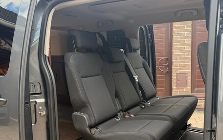 Peugeot Traveller I, 2018 год, 3 100 000 рублей, 9 фотография