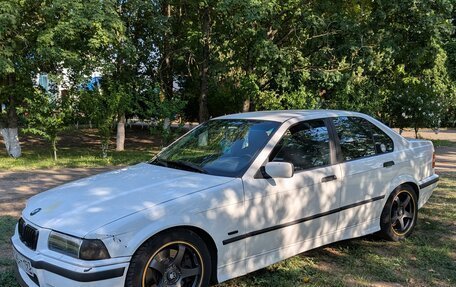 BMW 3 серия, 1997 год, 430 000 рублей, 2 фотография