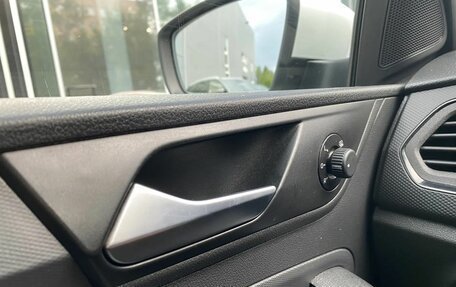 Volkswagen Polo VI (EU Market), 2021 год, 1 369 000 рублей, 29 фотография