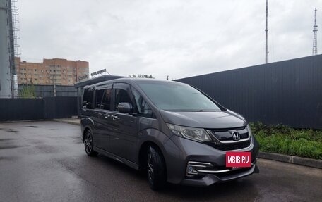 Honda Stepwgn IV, 2015 год, 2 050 000 рублей, 3 фотография