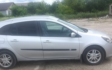 Renault Clio III, 2008 год, 520 000 рублей, 2 фотография