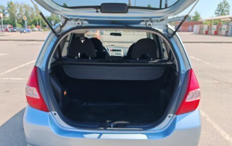 Honda Jazz I рестайлинг, 2006 год, 550 000 рублей, 16 фотография