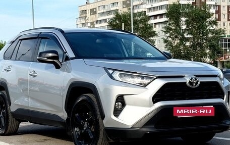 Toyota RAV4, 2021 год, 4 065 000 рублей, 11 фотография