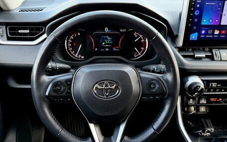 Toyota RAV4, 2021 год, 4 065 000 рублей, 22 фотография