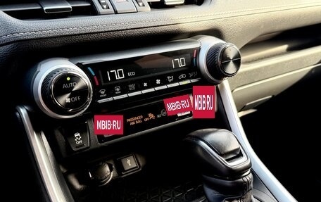 Toyota RAV4, 2021 год, 4 065 000 рублей, 26 фотография