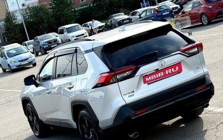 Toyota RAV4, 2021 год, 4 065 000 рублей, 39 фотография