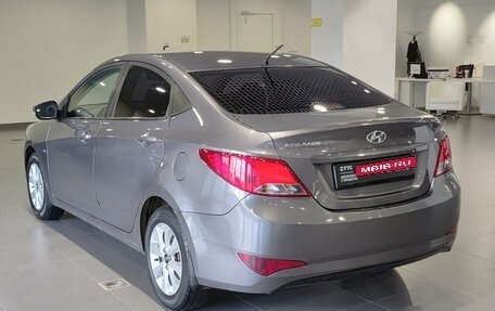 Hyundai Solaris II рестайлинг, 2016 год, 680 000 рублей, 8 фотография