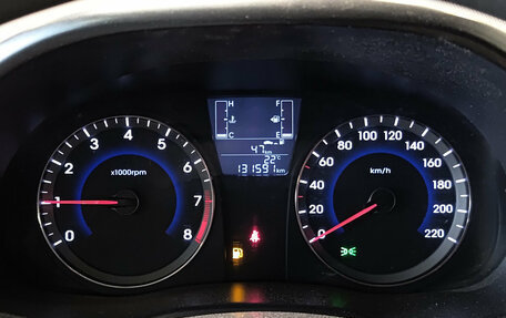 Hyundai Solaris II рестайлинг, 2016 год, 680 000 рублей, 16 фотография