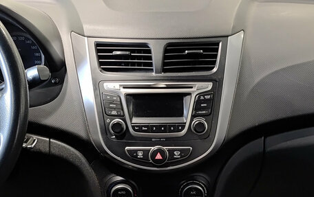 Hyundai Solaris II рестайлинг, 2016 год, 680 000 рублей, 18 фотография