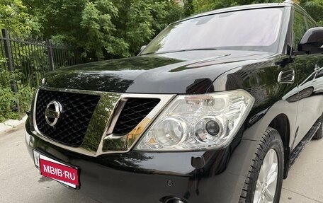 Nissan Patrol, 2011 год, 2 500 000 рублей, 3 фотография