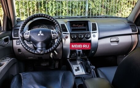 Mitsubishi Pajero Sport II рестайлинг, 2011 год, 1 549 000 рублей, 8 фотография