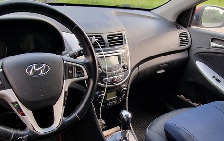 Hyundai Solaris II рестайлинг, 2012 год, 755 000 рублей, 7 фотография