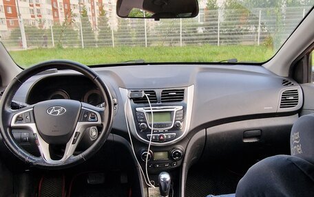 Hyundai Solaris II рестайлинг, 2012 год, 755 000 рублей, 4 фотография