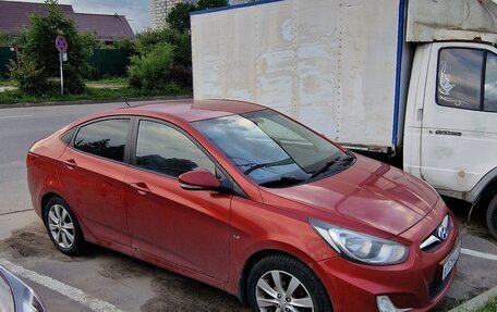 Hyundai Solaris II рестайлинг, 2012 год, 755 000 рублей, 10 фотография