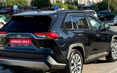Toyota RAV4, 2021 год, 4 490 000 рублей, 7 фотография