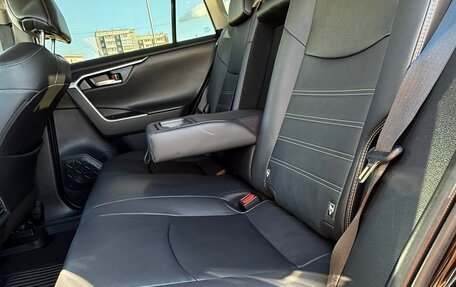 Toyota RAV4, 2021 год, 4 490 000 рублей, 37 фотография