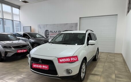 Mitsubishi Outlander III рестайлинг 3, 2012 год, 1 300 000 рублей, 1 фотография