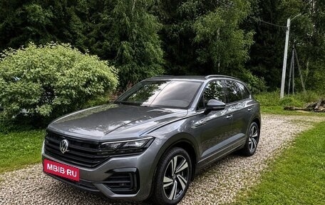 Volkswagen Touareg III, 2021 год, 5 900 000 рублей, 2 фотография