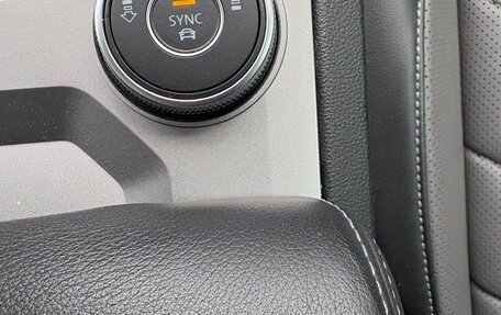 Volkswagen Touareg III, 2021 год, 5 900 000 рублей, 8 фотография