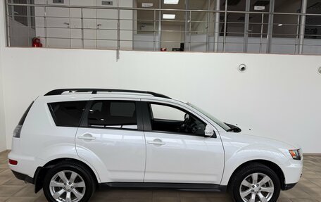 Mitsubishi Outlander III рестайлинг 3, 2012 год, 1 300 000 рублей, 7 фотография