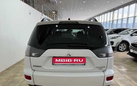 Mitsubishi Outlander III рестайлинг 3, 2012 год, 1 300 000 рублей, 5 фотография