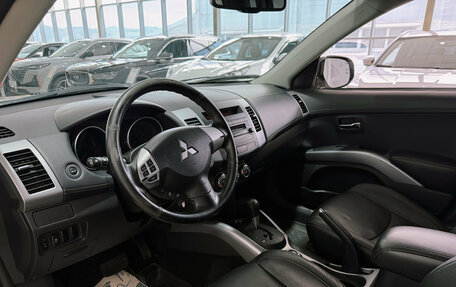 Mitsubishi Outlander III рестайлинг 3, 2012 год, 1 300 000 рублей, 32 фотография