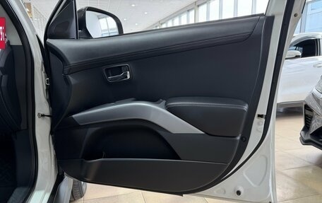 Mitsubishi Outlander III рестайлинг 3, 2012 год, 1 300 000 рублей, 24 фотография