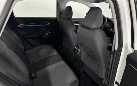 Geely Emgrand, 2023 год, 1 550 000 рублей, 16 фотография