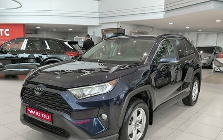 Toyota RAV4, 2019 год, 2 750 000 рублей, 1 фотография