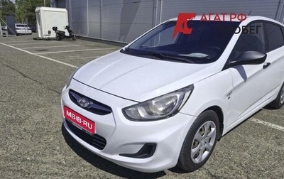 Hyundai Solaris II рестайлинг, 2013 год, 990 000 рублей, 1 фотография