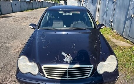 Mercedes-Benz C-Класс, 2003 год, 395 000 рублей, 3 фотография