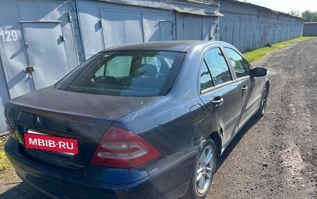 Mercedes-Benz C-Класс, 2003 год, 395 000 рублей, 5 фотография