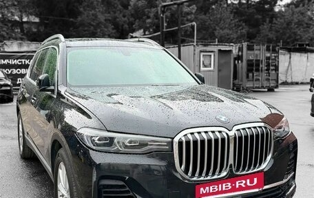 BMW X7, 2019 год, 6 100 000 рублей, 2 фотография