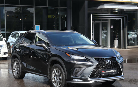 Lexus NX I, 2017 год, 3 080 000 рублей, 4 фотография