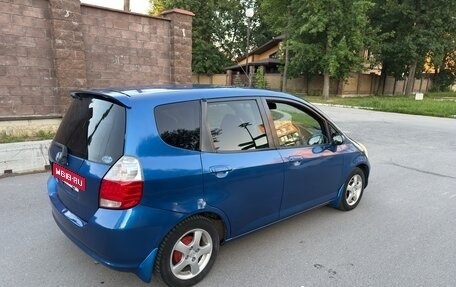 Honda Fit III, 2002 год, 400 000 рублей, 3 фотография