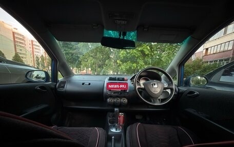 Honda Fit III, 2002 год, 400 000 рублей, 7 фотография
