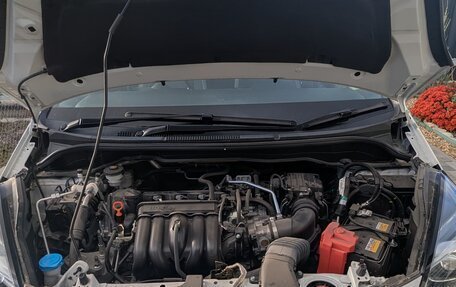 Honda Fit, 2022 год, 1 625 000 рублей, 5 фотография