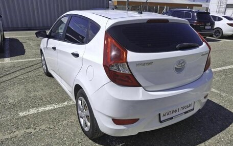 Hyundai Solaris II рестайлинг, 2013 год, 990 000 рублей, 7 фотография
